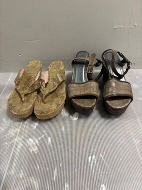 Lot of 2 pairs Stuart Weitzman Taupe Brown Croc-Embossed Platform Sandals Sz 11